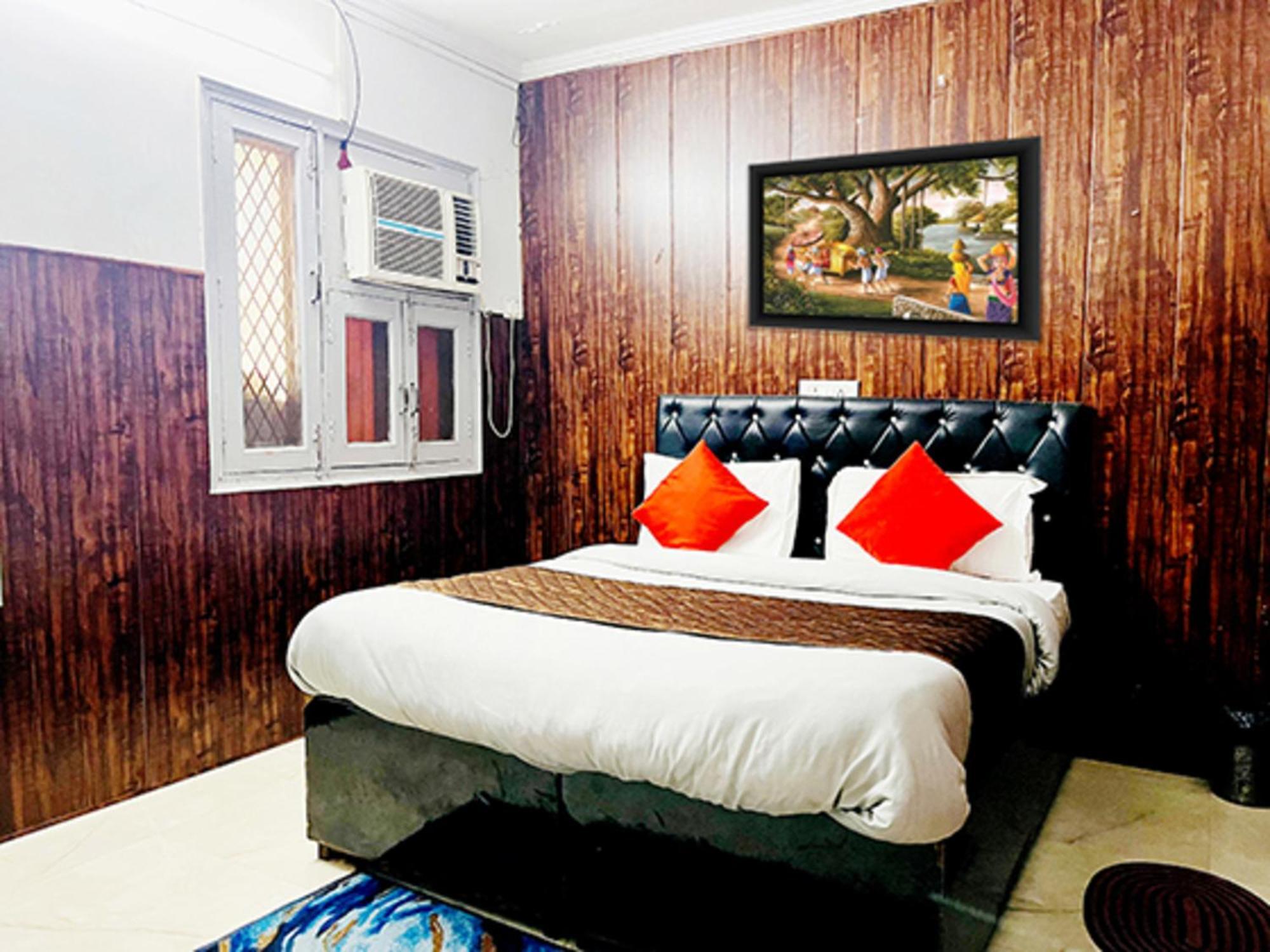 Hotel Commodo - Near Dhaula Kuan New Delhi Exterior photo